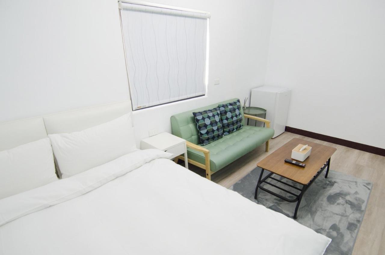 TT Guesthouse旅人時光民宿 Tainan Extérieur photo